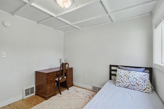 1222 W 32nd Street, Holland, MI 49423