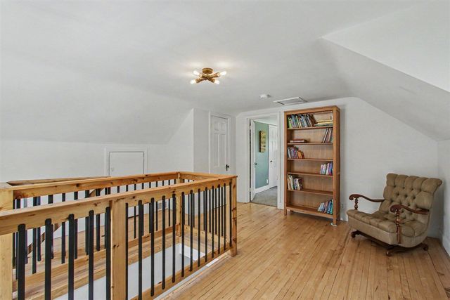 1222 W 32nd Street, Holland, MI 49423