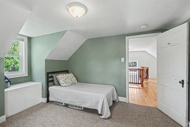 1222 W 32nd Street, Holland, MI 49423