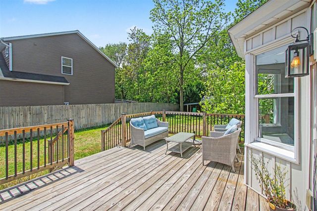 1222 W 32nd Street, Holland, MI 49423