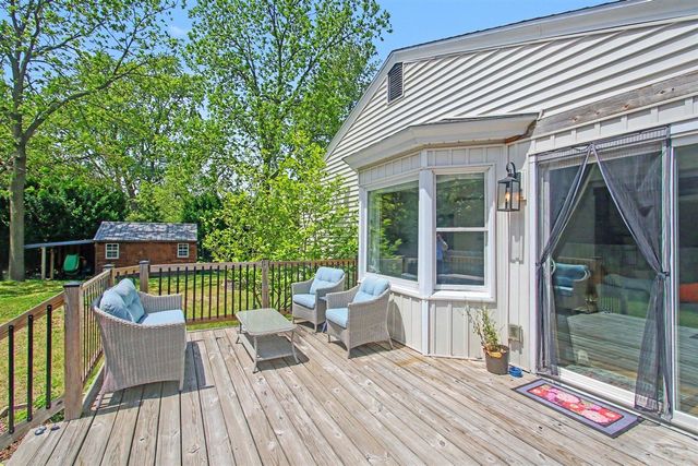 1222 W 32nd Street, Holland, MI 49423