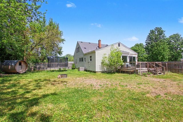 1222 W 32nd Street, Holland, MI 49423