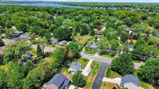 1222 W 32nd Street, Holland, MI 49423