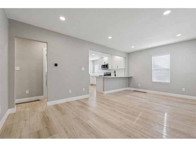 344 Judson St, Longmont, CO 80501