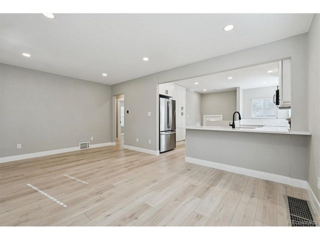 344 Judson St, Longmont, CO 80501