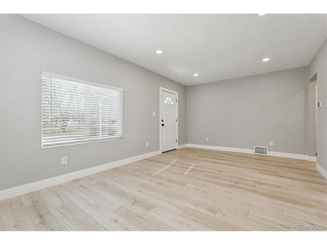 344 Judson St, Longmont, CO 80501