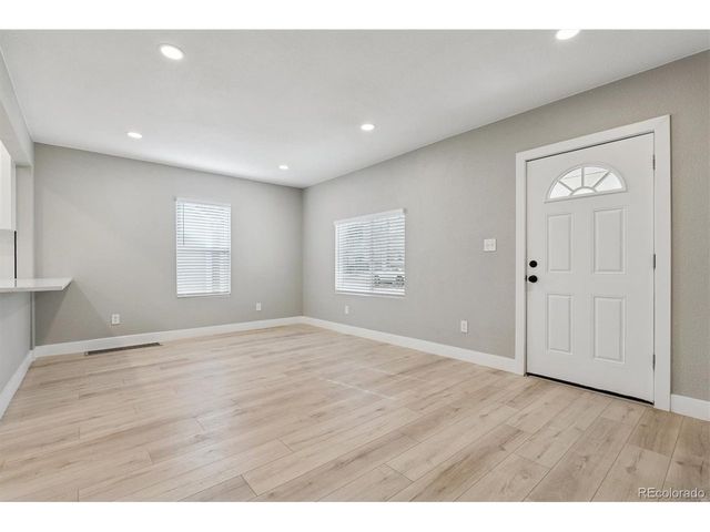 344 Judson St, Longmont, CO 80501