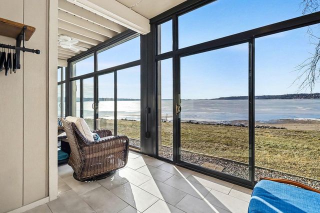 1198 S Lake Street 101, Whitehall City, MI 49461