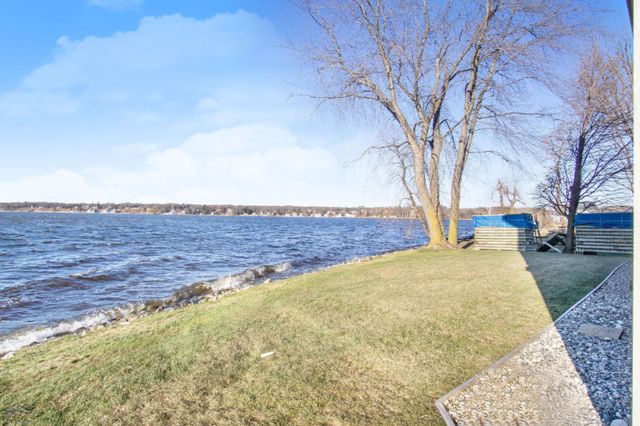 1198 S Lake Street 101, Whitehall City, MI 49461