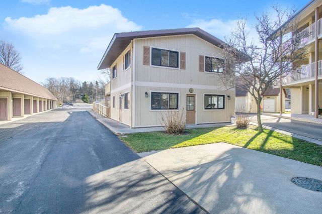 1198 S Lake Street 101, Whitehall City, MI 49461