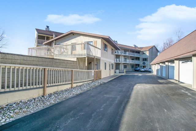 1198 S Lake Street 101, Whitehall City, MI 49461