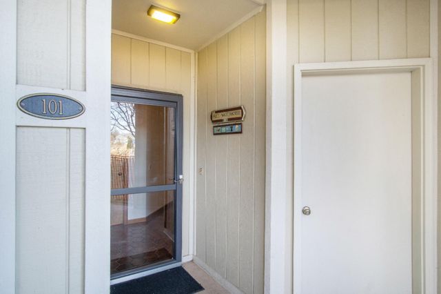 1198 S Lake Street 101, Whitehall City, MI 49461