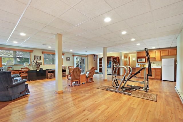 2144 Blue Heron DRIVE, Delavan, WI 53115