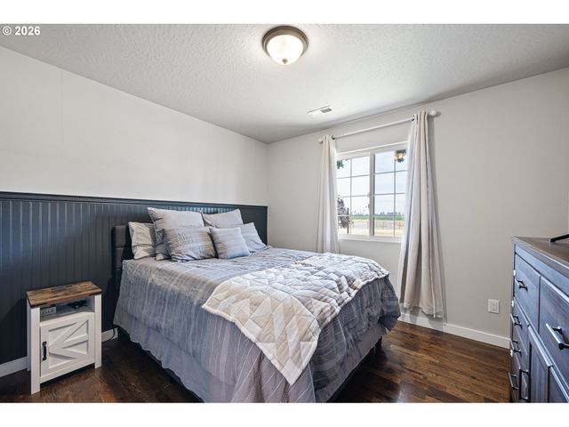 95069 TOFTDAHL Rd, Junction City, OR 97448