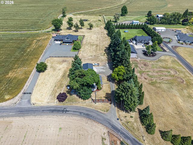 95069 TOFTDAHL Rd, Junction City, OR 97448
