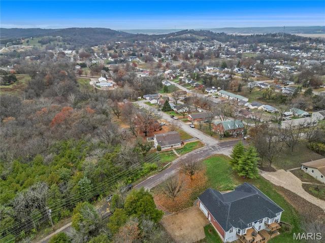 1402 Gutenberg Street, Hermann, MO 65041