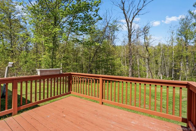5328 Searsville Road, Pine Bush, NY 12566