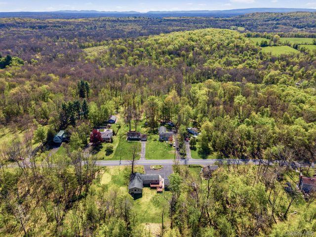 5328 Searsville Road, Pine Bush, NY 12566