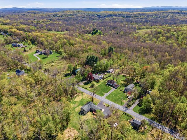 5328 Searsville Road, Pine Bush, NY 12566