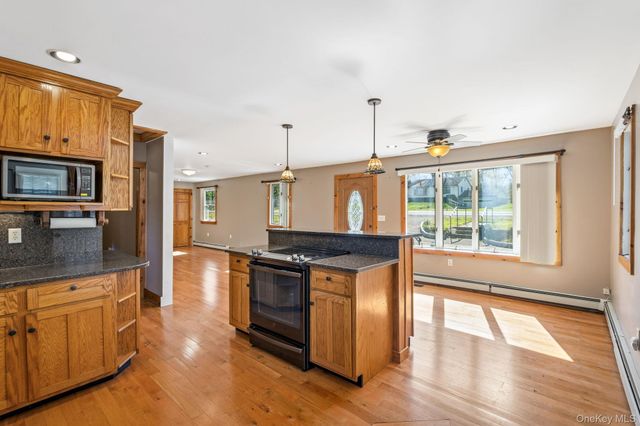5328 Searsville Road, Pine Bush, NY 12566