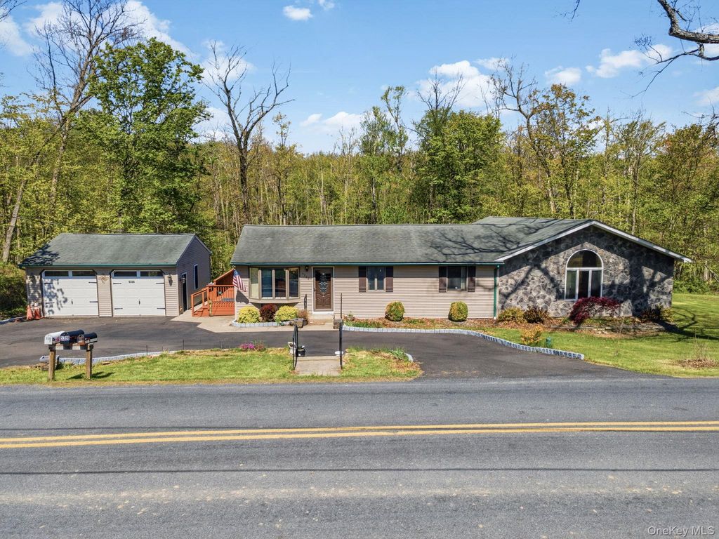 5328 Searsville Road, Pine Bush, NY 12566