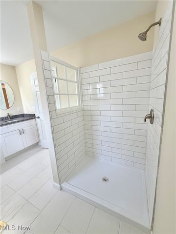 246 W Hamilton Street, Oberlin, OH 44074