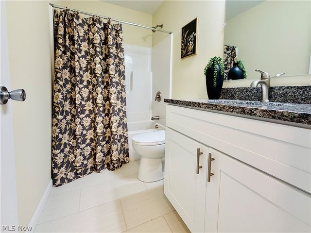 246 W Hamilton Street, Oberlin, OH 44074