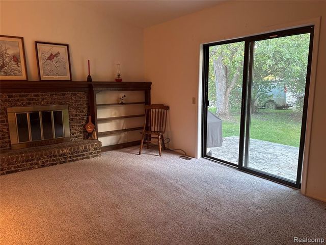 9351 Park Pl, Swartz Creek, MI 48473
