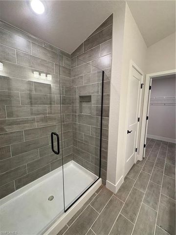 2605 NE 1st PL, Cape Coral, FL 33909