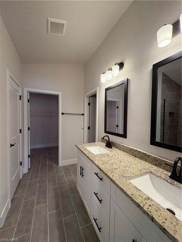 2605 NE 1st PL, Cape Coral, FL 33909