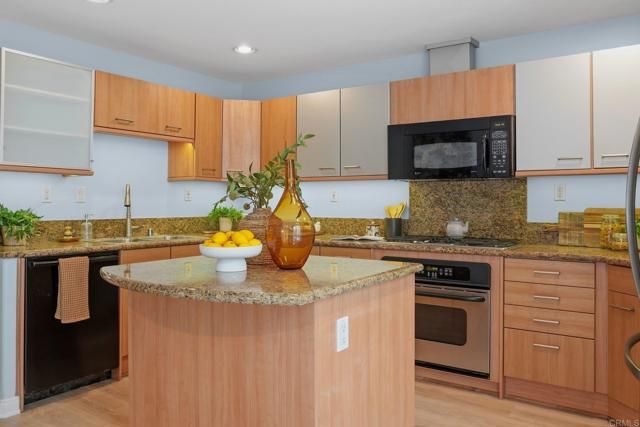 4057 1st Avenue 107, San Diego, CA 92103