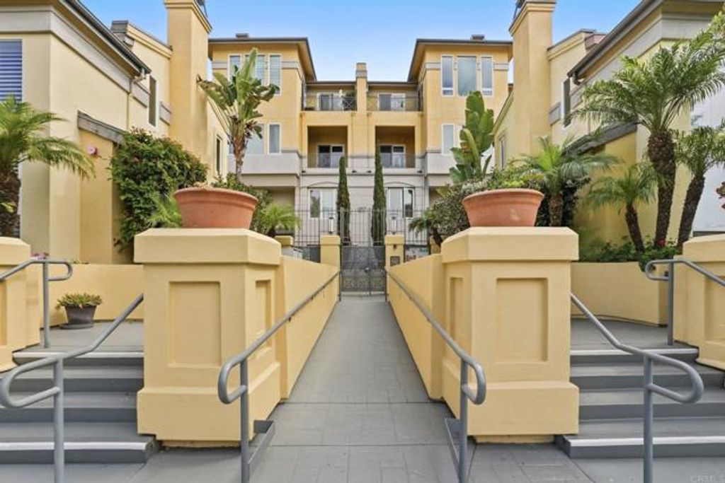 4057 1st Avenue 107, San Diego, CA 92103