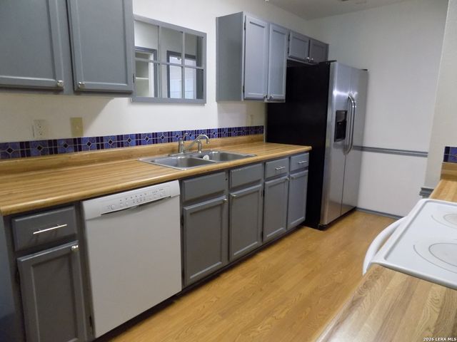5906 SPRING CROSSING, San Antonio, TX 78247