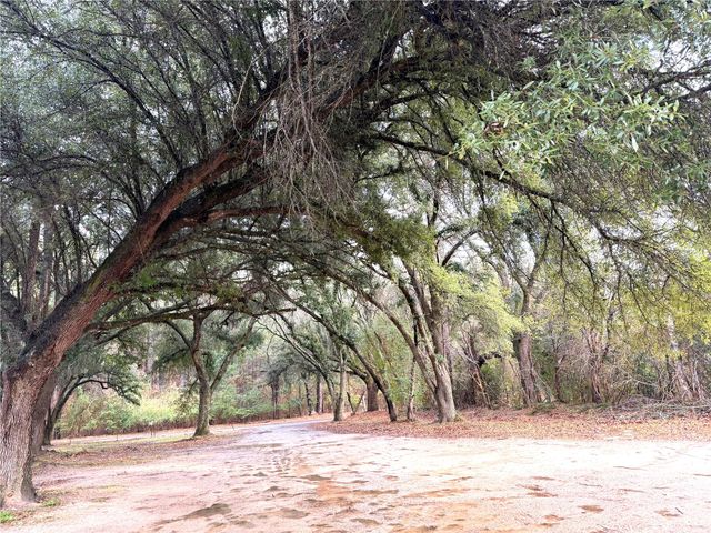 120 Bessie Crow Road, Coushatta, LA 71019