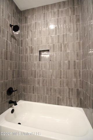 4007 Bakersfield Drive, Nesbit, MS 38651