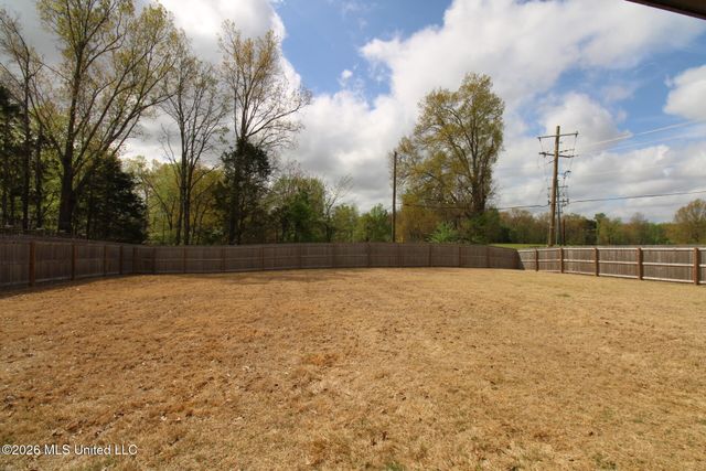 4007 Bakersfield Drive, Nesbit, MS 38651