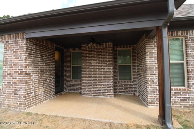 4007 Bakersfield Drive, Nesbit, MS 38651