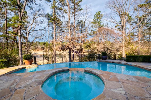 54 Carmel Drive, Little Rock, AR 72212