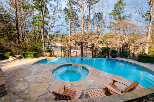 54 Carmel Drive, Little Rock, AR 72212