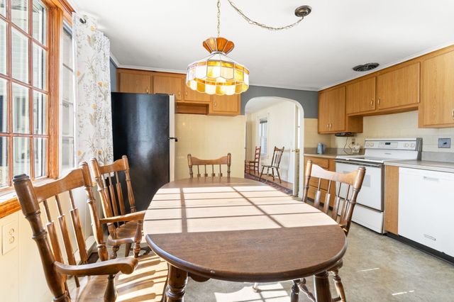 8 Summer Street, Medfield, MA 02052