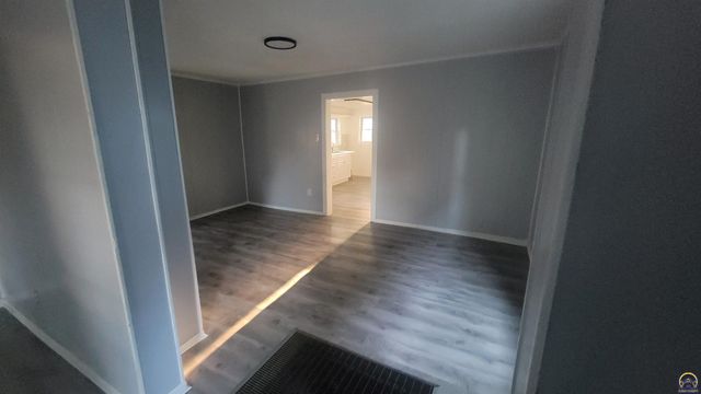 223 SW Harrison ST, Topeka, KS 66603
