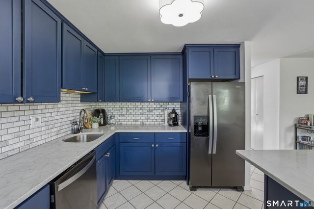 86 Ambassador Drive A, Manchester, CT 06042