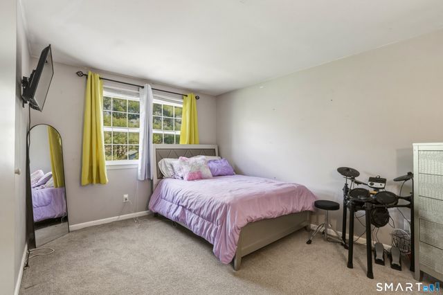 86 Ambassador Drive A, Manchester, CT 06042