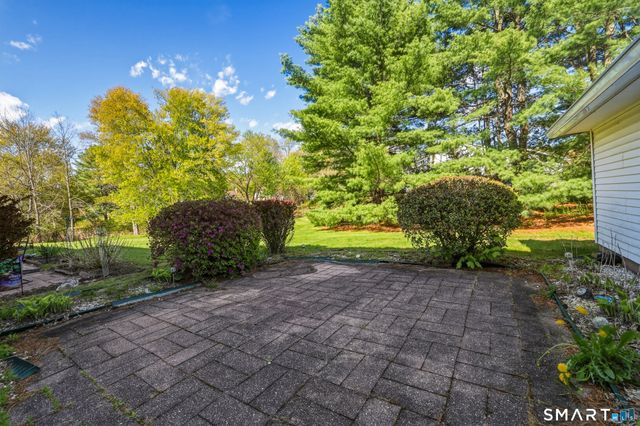 86 Ambassador Drive A, Manchester, CT 06042