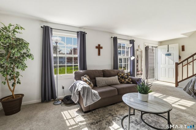 86 Ambassador Drive A, Manchester, CT 06042