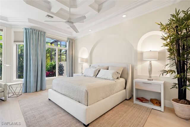 27556 River Reach DR, Bonita Springs, FL 34134