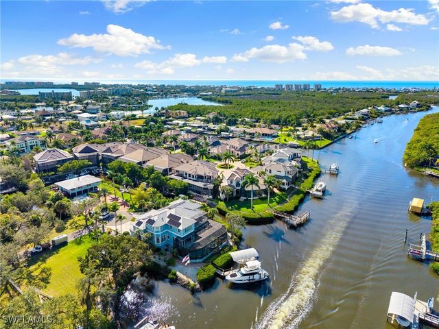 27556 River Reach DR, Bonita Springs, FL 34134