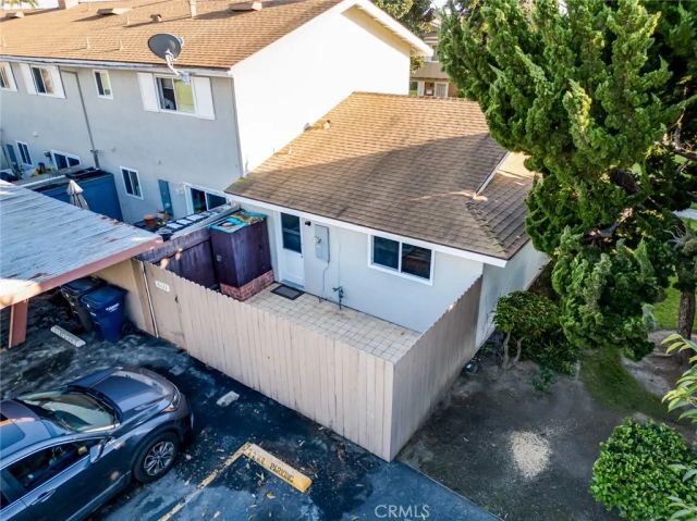 10122 Hull Drive, Huntington Beach, CA 92646