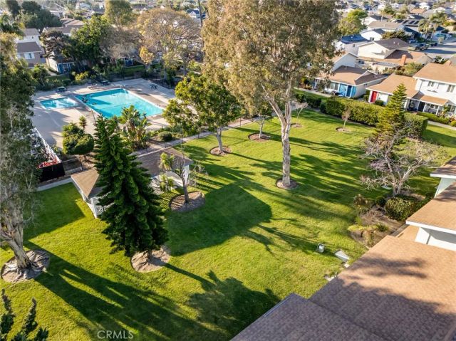 10122 Hull Drive, Huntington Beach, CA 92646