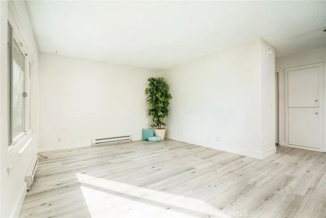 10122 Hull Drive, Huntington Beach, CA 92646